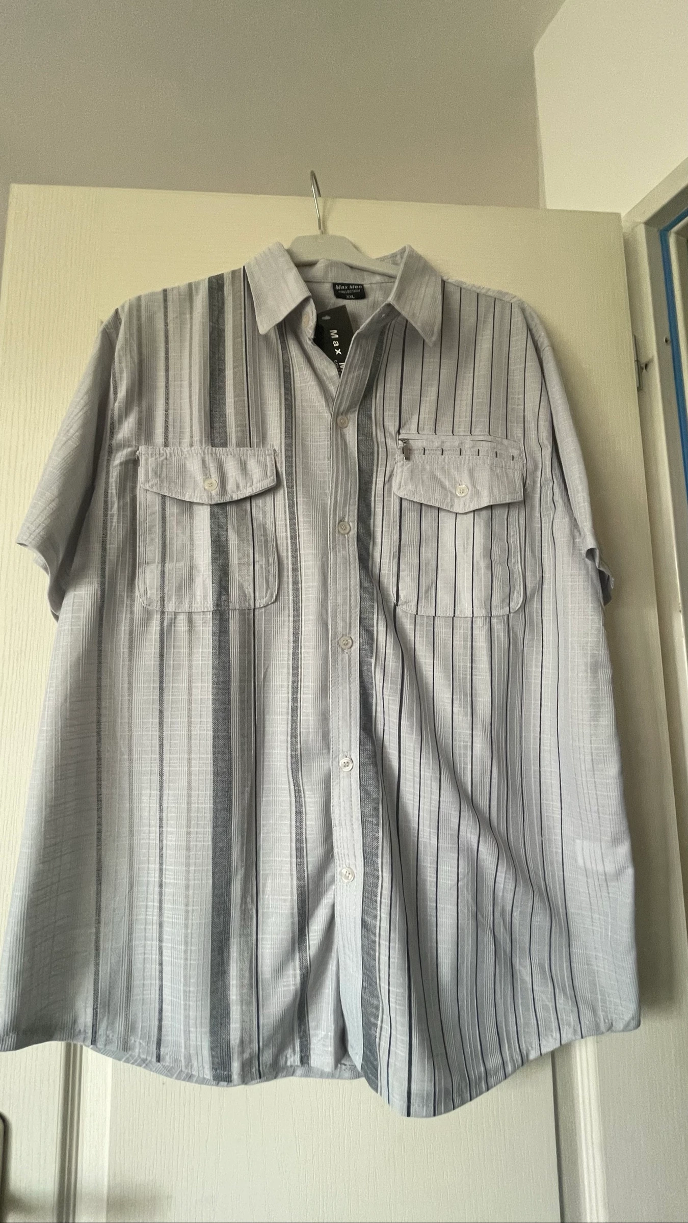 Chemise grise neuf 